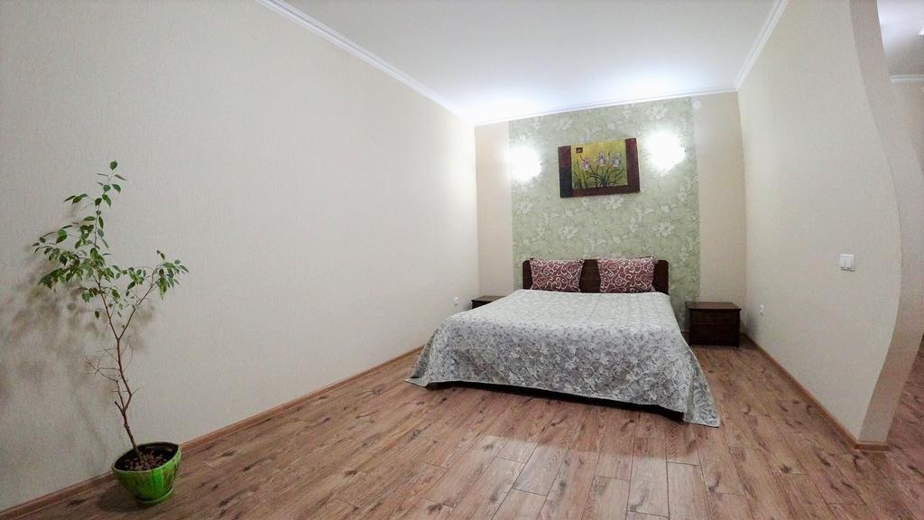 צ'רניהיב Myru Apartment מראה חיצוני תמונה